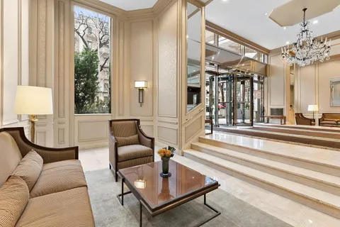 $1,650,000 | 515 East 79th Street, Unit 15A | Upper East Side