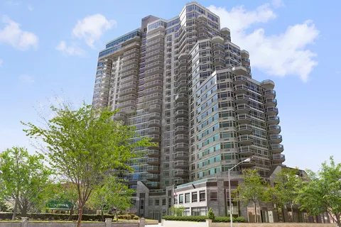 $1,150,000 | 112-01 Queens Boulevard, Unit 21B | Forest Hills
