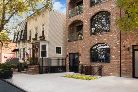 $1,995,000 | 90 Herbert Street, Unit TH1 | Williamsburg