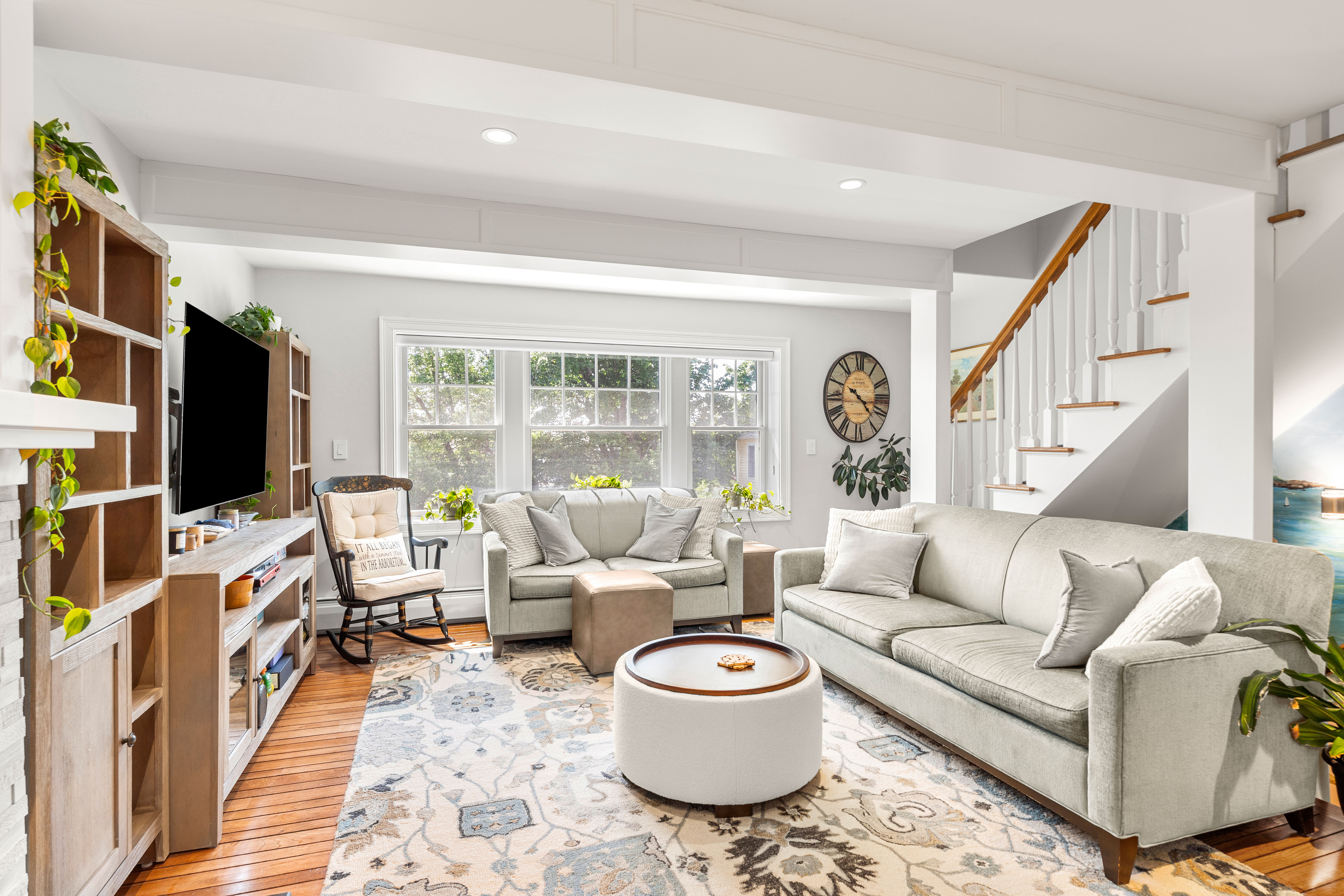 6 Colonial Court Marblehead, MA 01945 - Photo 3 of 9