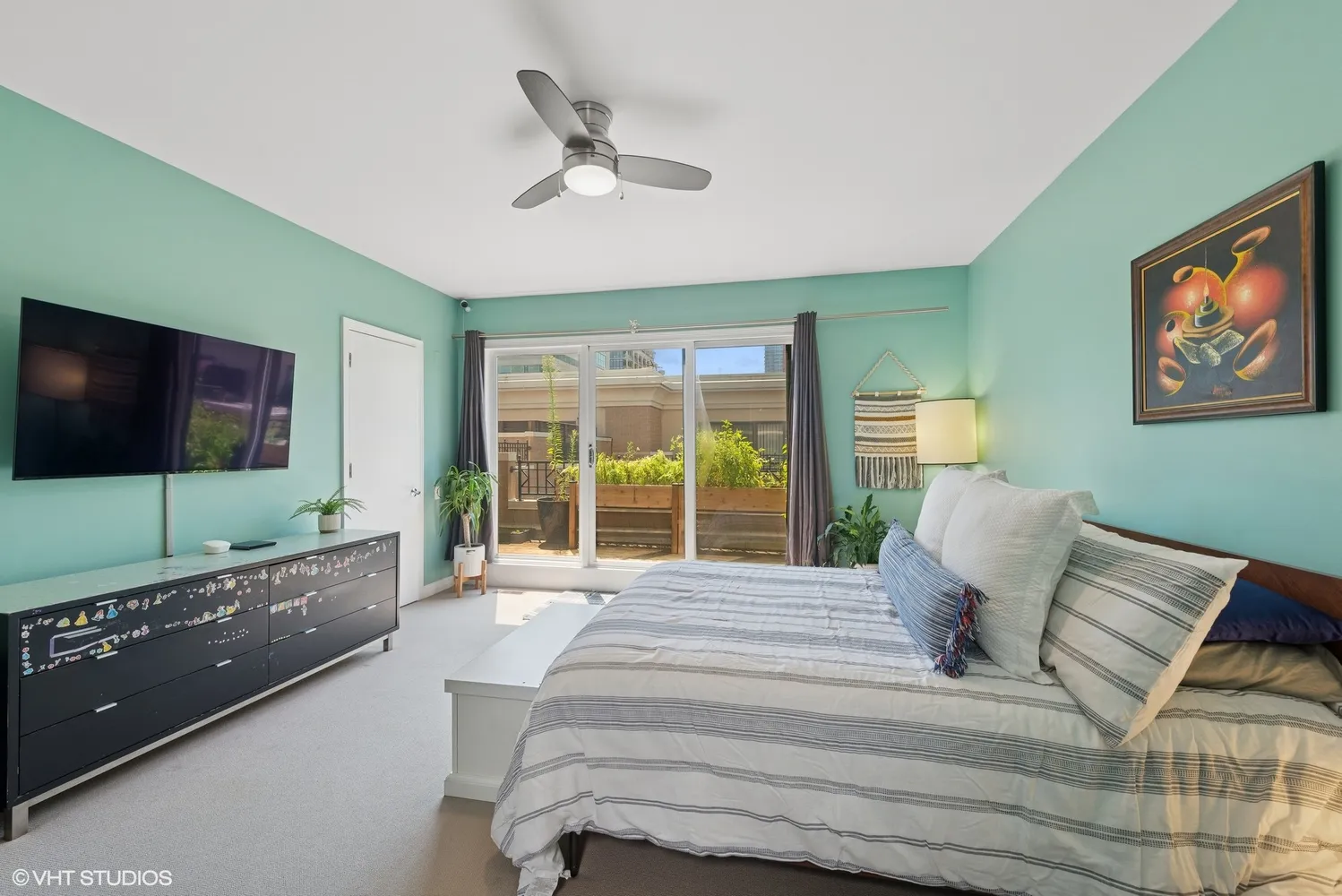 $895,000 | 1816 South Indiana Avenue, Unit G, Chicago, IL 60616