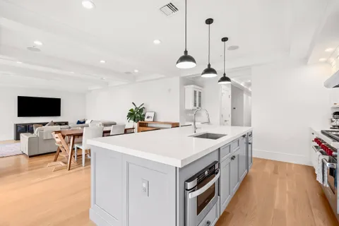 $1,650,000 | 377 West First Street, Unit 3, South Boston, MA 02127