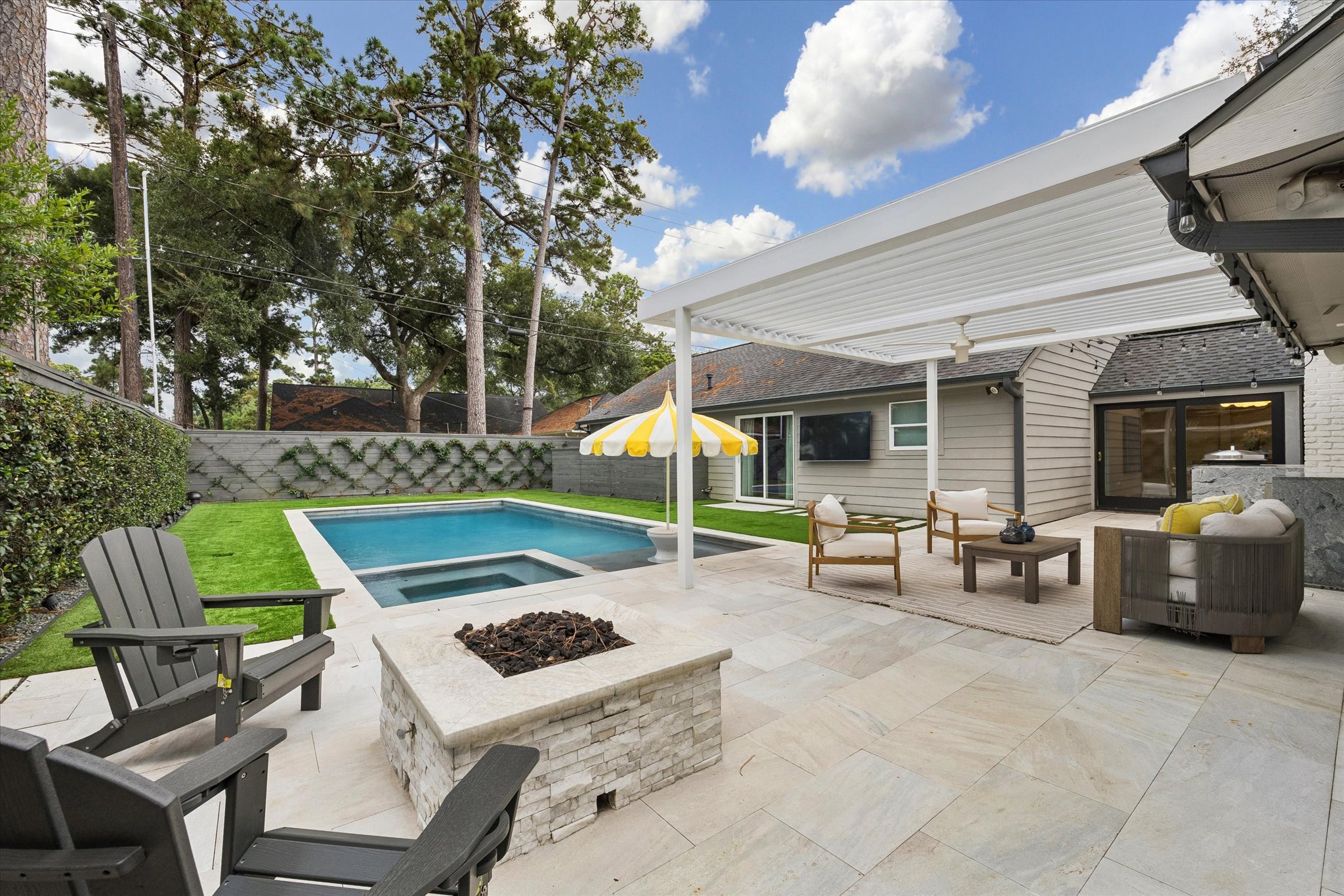 1139 Richelieu Lane Houston, TX 77018 - Photo 30 of 38 Gallery Image 30