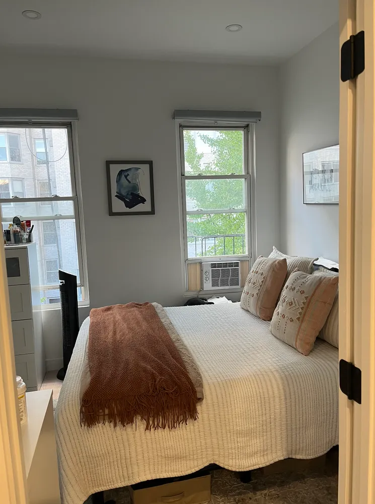 $4,500 | 501 1/2 East 83rd Street, Unit 5E | Upper East Side