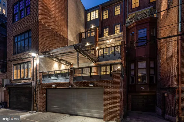$4,900,000 | 1828 Delancey Place, Philadelphia, PA 19103