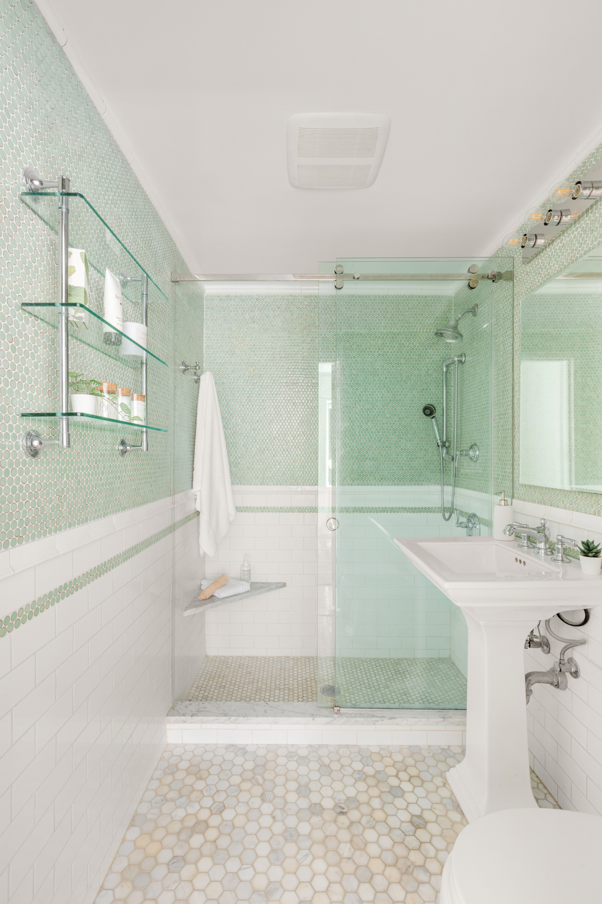 2166 Broadway, Unit 19B Manhattan, NY 10024 - Photo 10 of 17