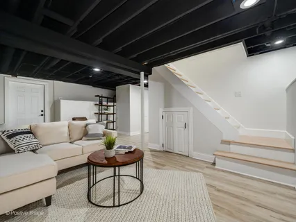 $499,900 | 10630 South Keeler Avenue, Oak Lawn, IL 60453