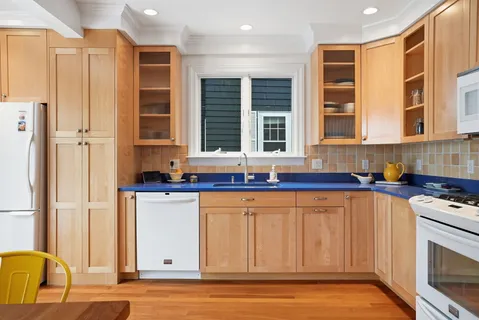 Contact Agent | 30 York Terrace, Brookline, MA 02446