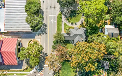 $550,000 | 712 Columbus Drive, Savannah, GA 31405