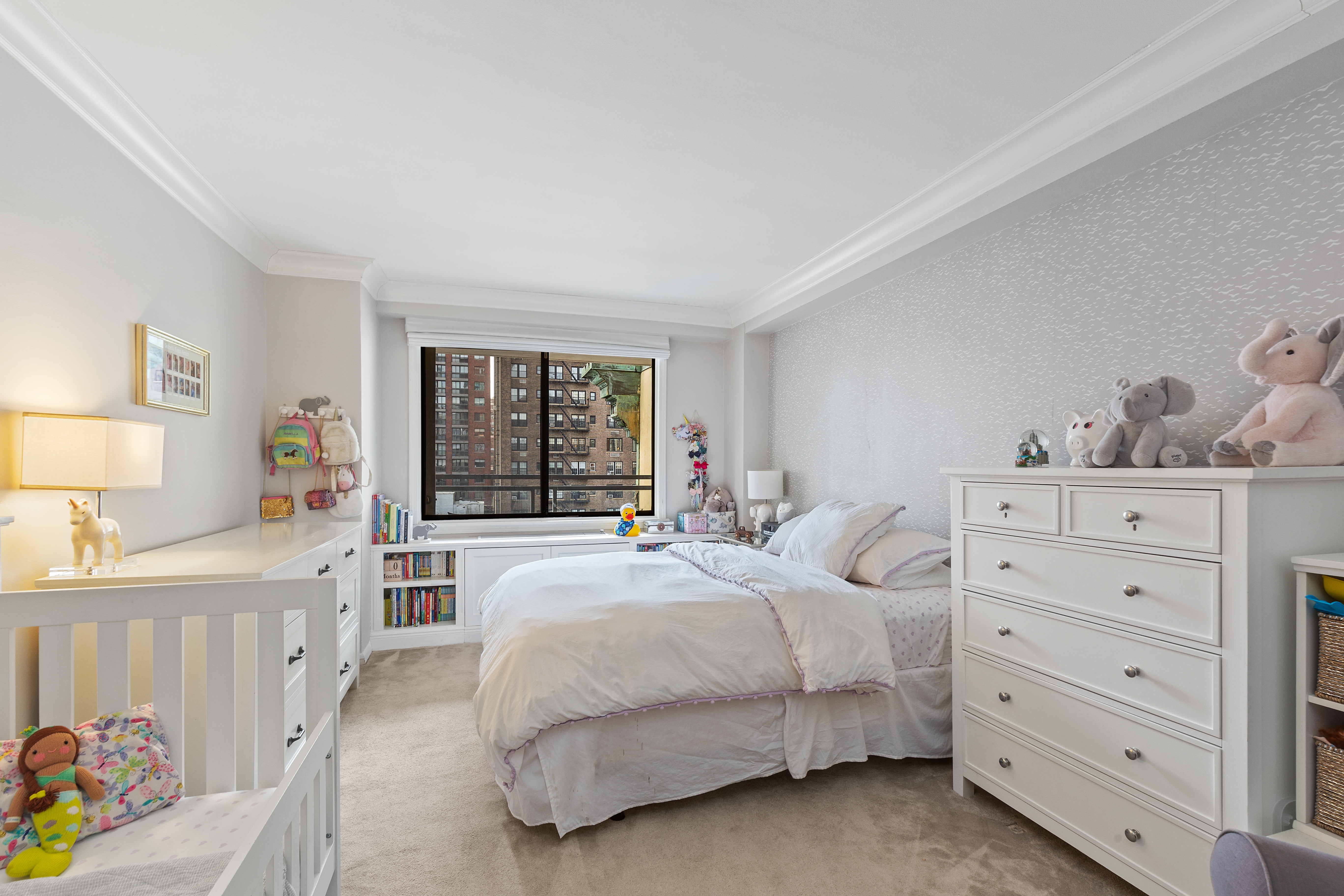 345 East 73rd Street, Unit 10H Manhattan, NY 10021 - Photo 7 of 11