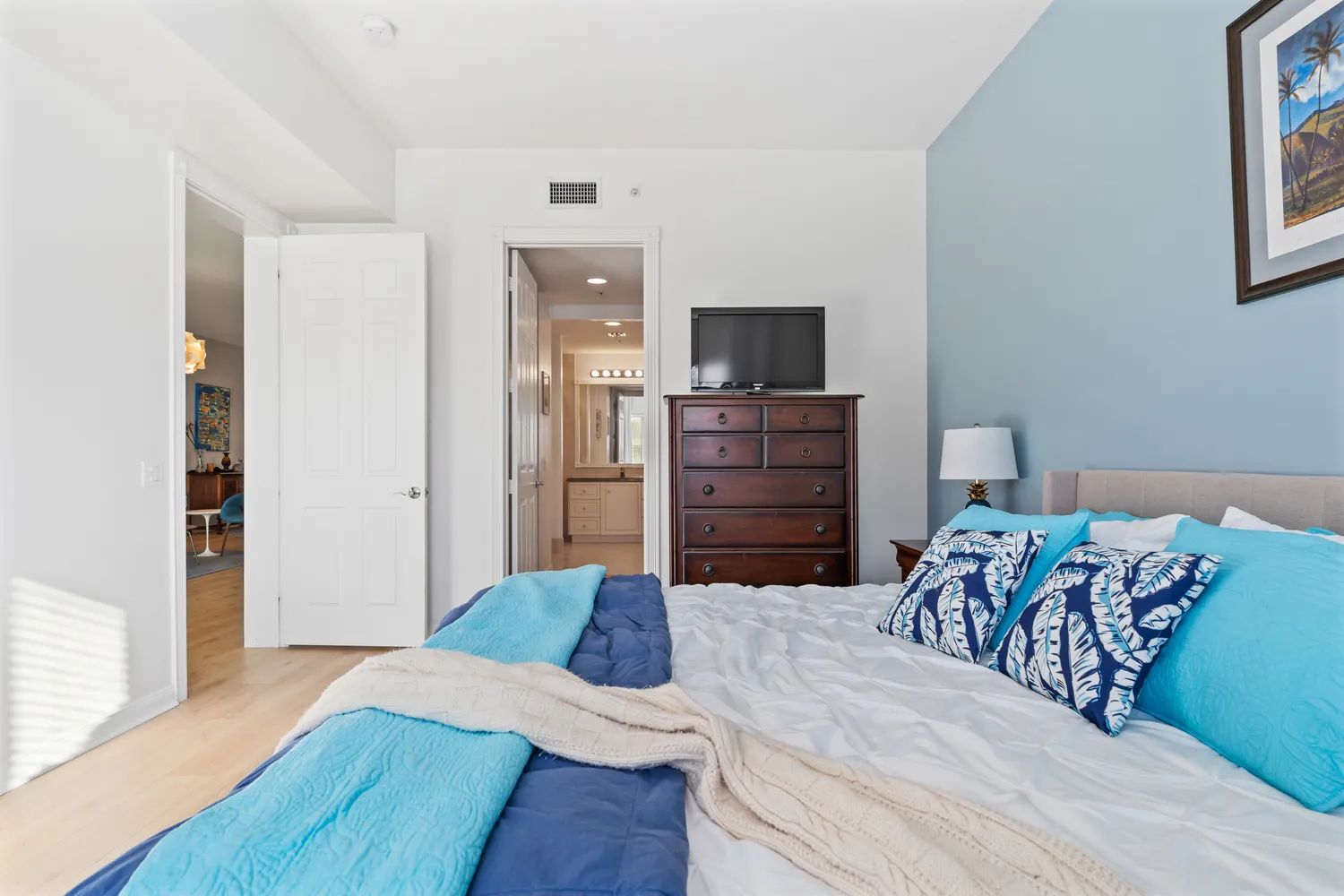 $380,000 | 6 Harbour Isle Drive East, Unit 103, Fort Pierce, FL 34949