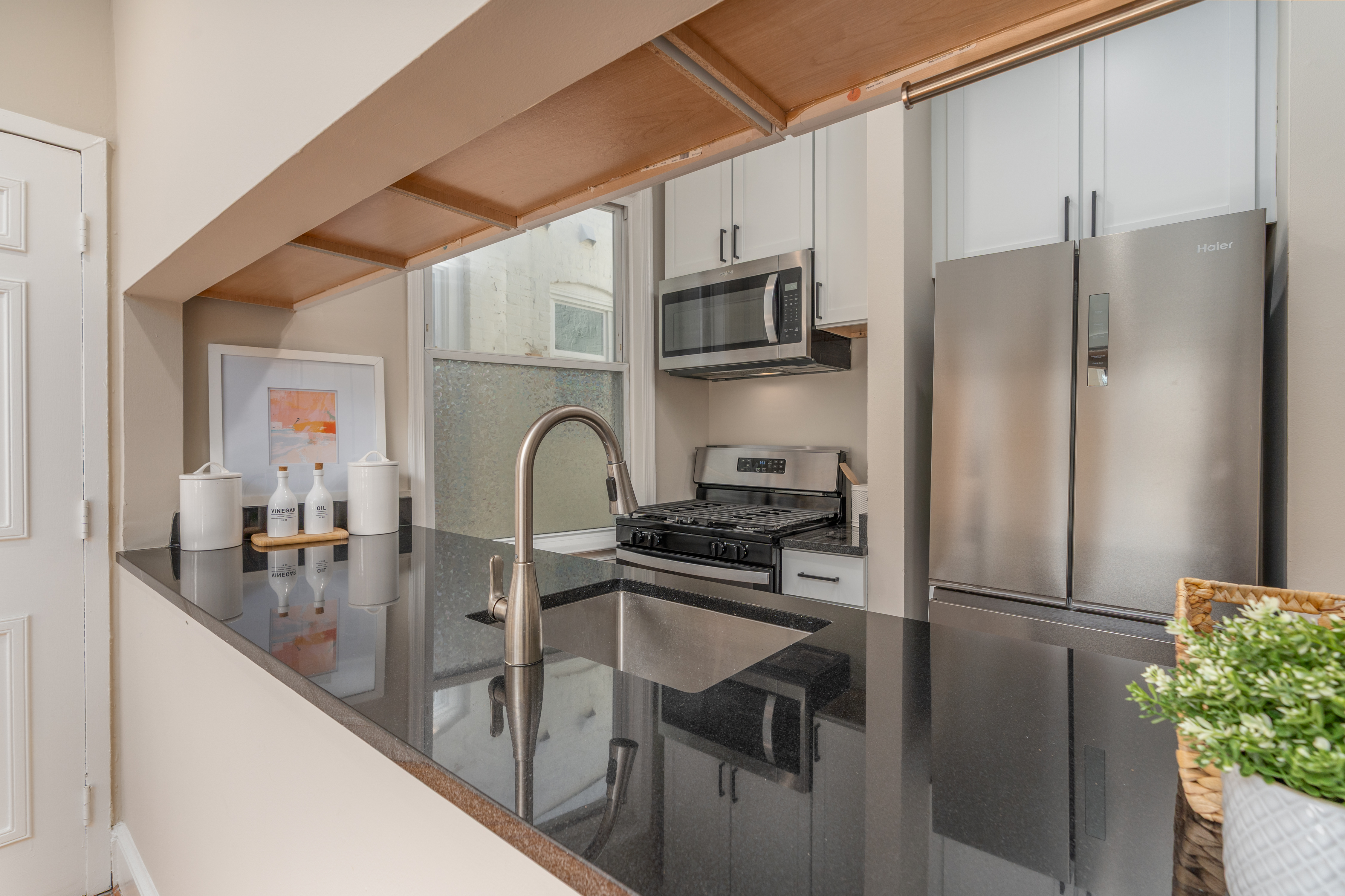 1218 D Street Southeast, Unit 4 Washington, DC 20003 - Photo 13 of 31