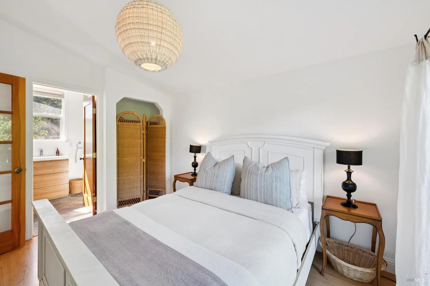 $3,680,000 | 40 Laurel Avenue, Stinson Beach, CA 94970