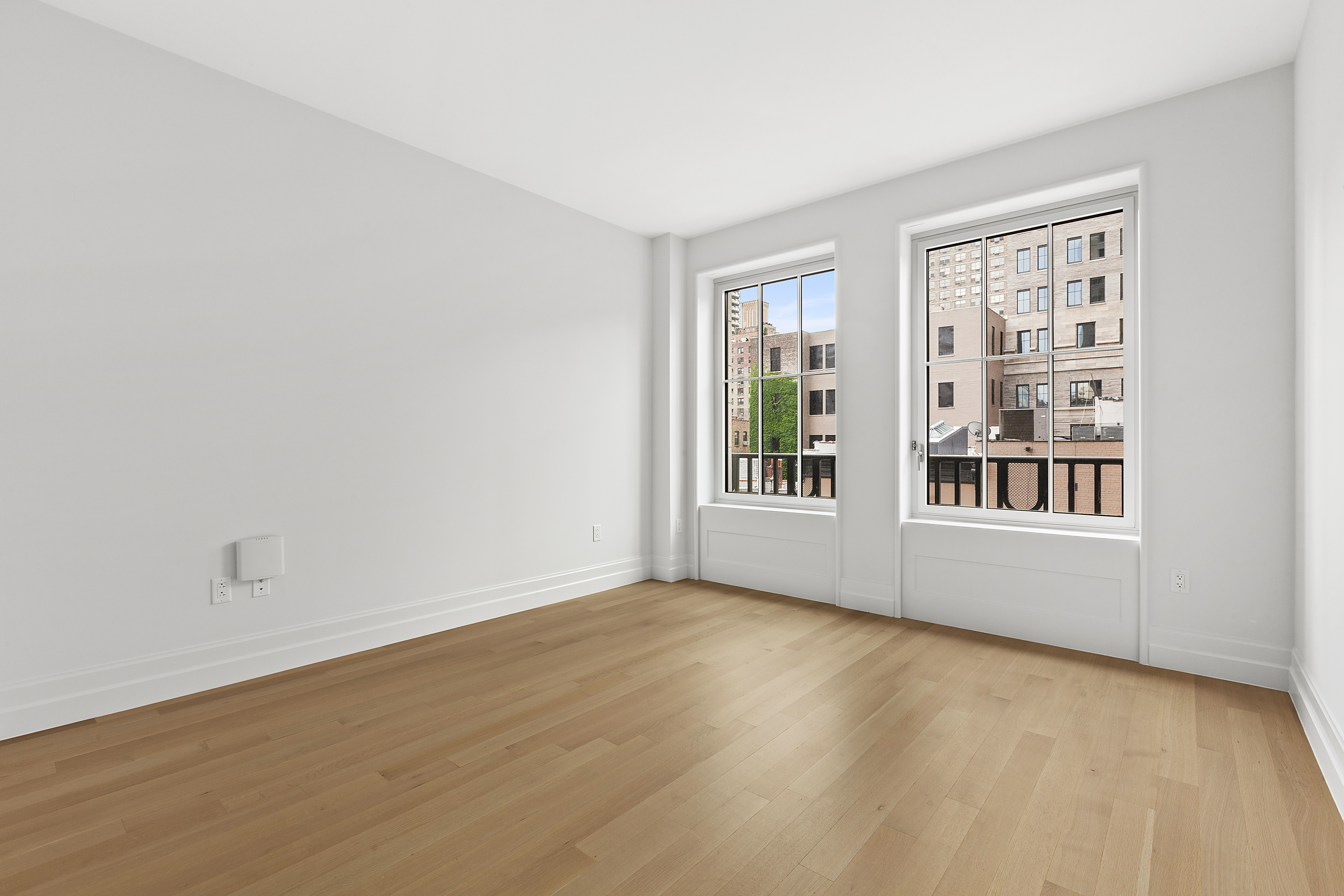 301 East 81st Street, Unit 6B Manhattan, NY 10028 - Photo 5 of 22