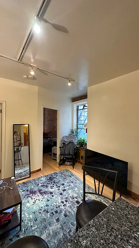 3rd Avenue Manhattan, NY 10016 - Photo 5 of 10