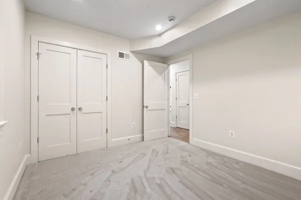 $2,195,000 | 22 West Spring Street, Alexandria, VA 22301
