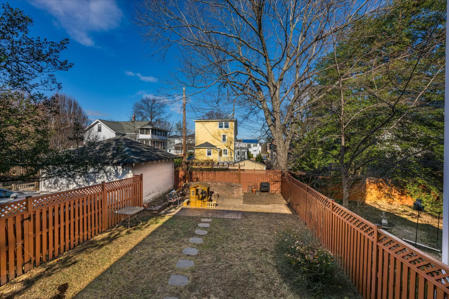 $929,900 | 322 Hume Avenue, Alexandria, VA 22301