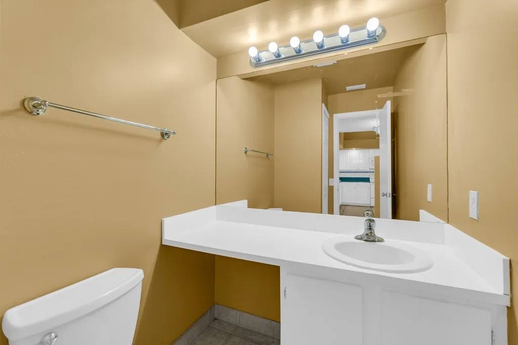 $410,000 | 8209 Waterford Avenue, Unit 8209, Tamarac, FL 33321