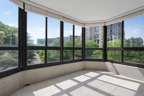 $450,000 | 1600 North Oak Street, Unit 603, Arlington, VA 22209