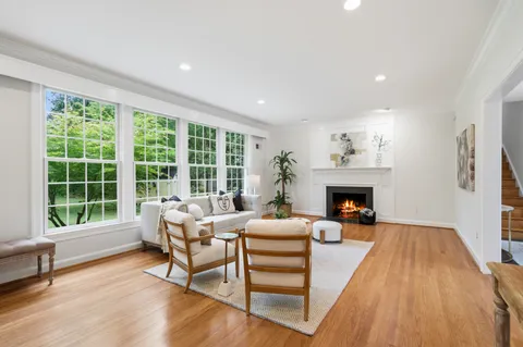 Contact Agent | 6613 Bradley Boulevard, Bethesda, MD 20817