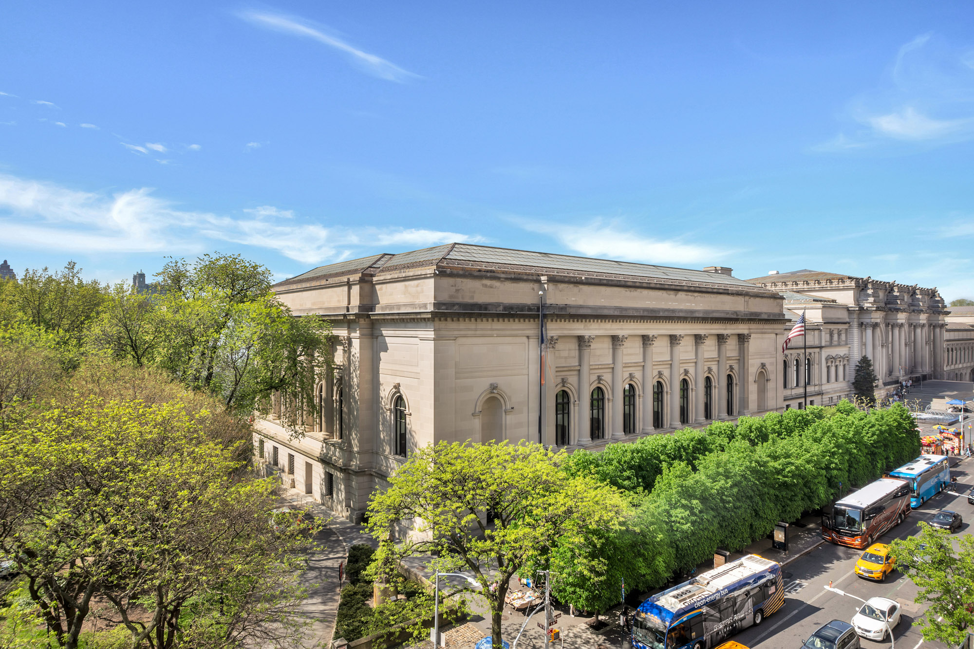 988 5th Avenue, Unit 6 Manhattan, NY 10075 - Photo 8 of 14 a view of a brick building next to a yard