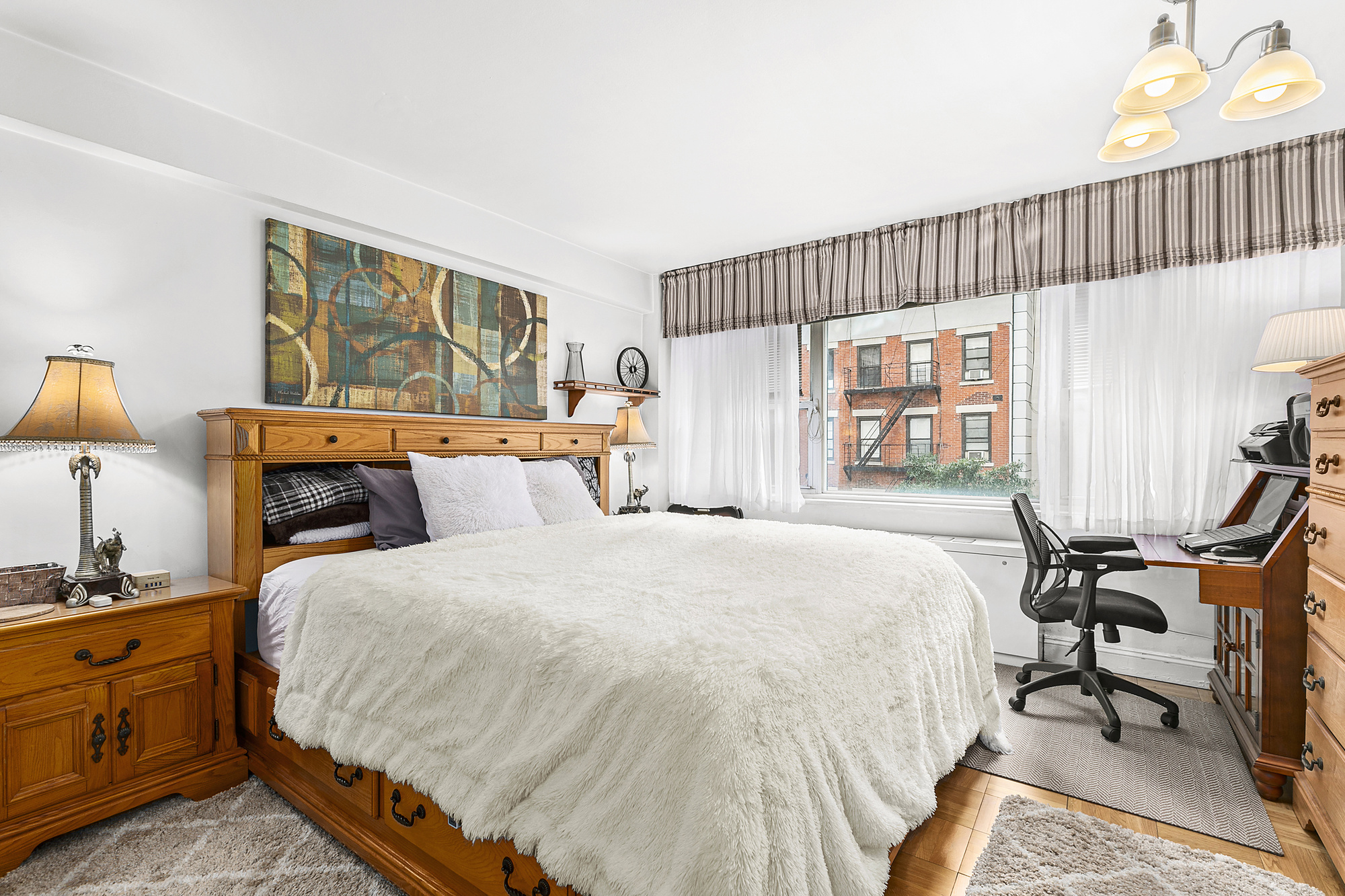 321 East 48th Street, Unit 5E Manhattan, NY 10017 - Photo 2 of 11