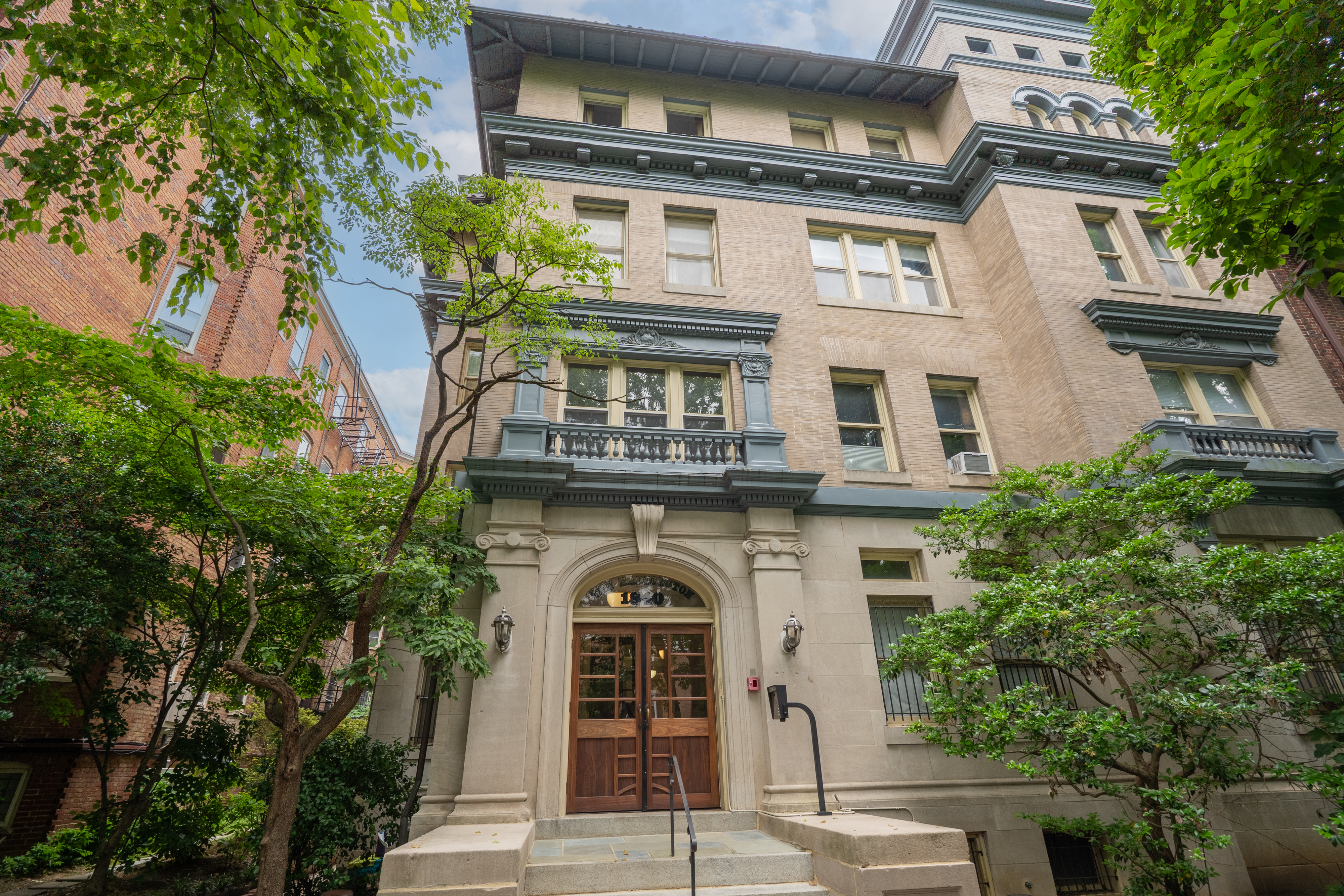 1840 Biltmore Street Northwest, Unit 46 Washington, DC 20009 - Photo 18 of 29