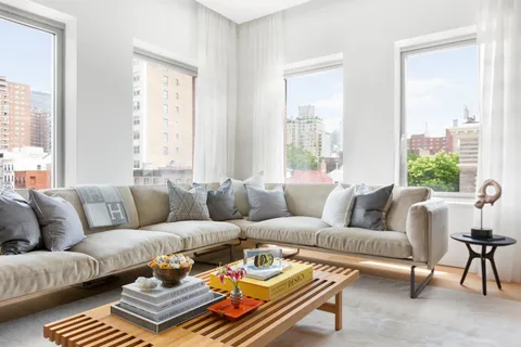 $4,500,000 | 177 9th Avenue, Unit 5H | Chelsea