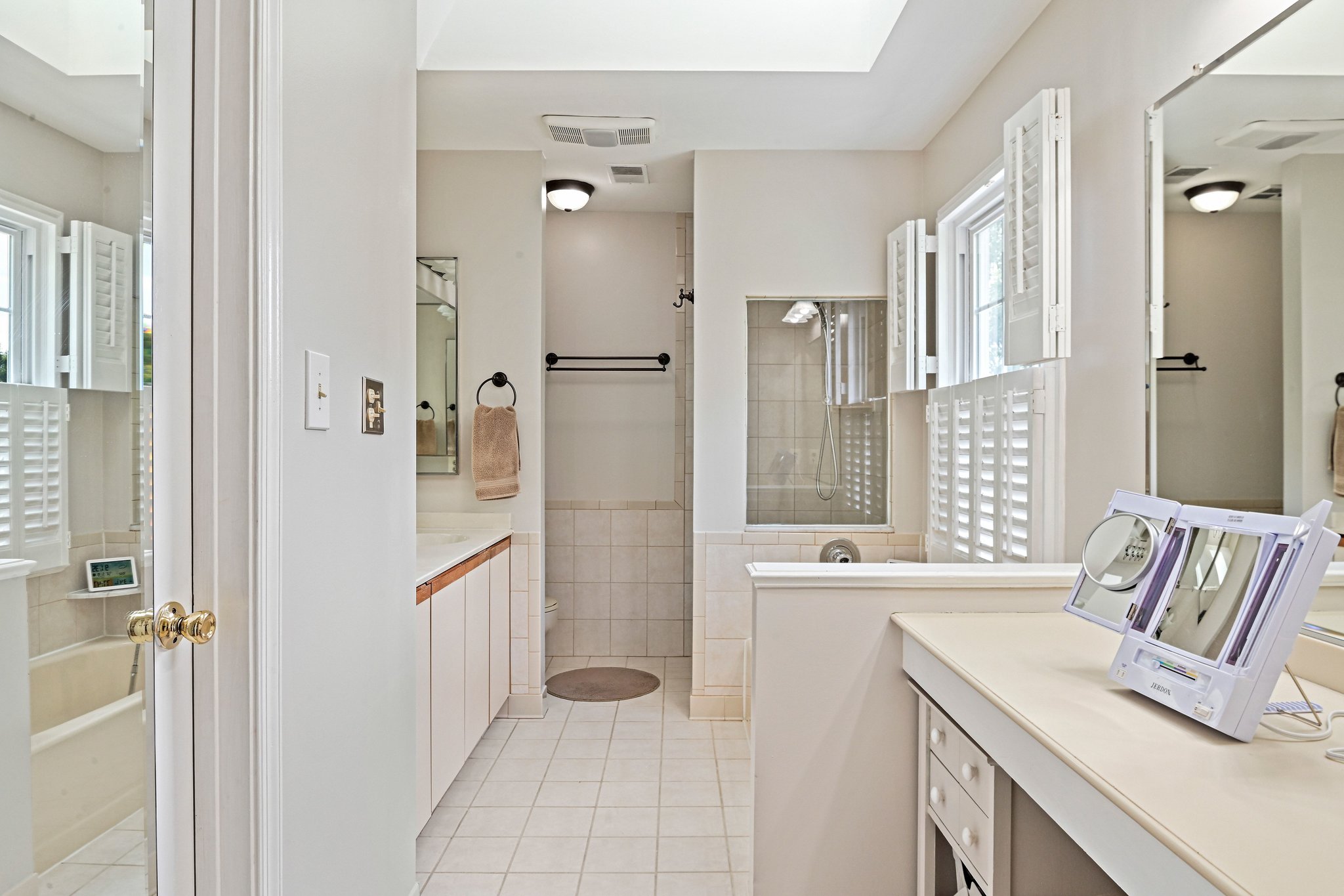 9830 Faust Drive Vienna, VA 22182 - Photo 40 of 73
