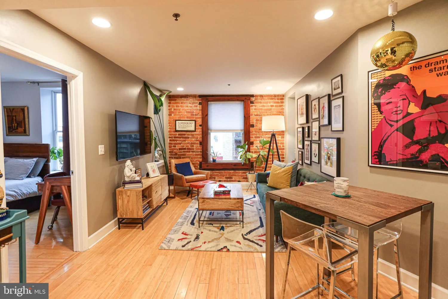 $460,000 | 52 Quincy Place Northwest, Unit 204, Washington, DC 20001