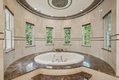 $3,945,000 | 115 Skyline Drive, Watchung, NJ 07069