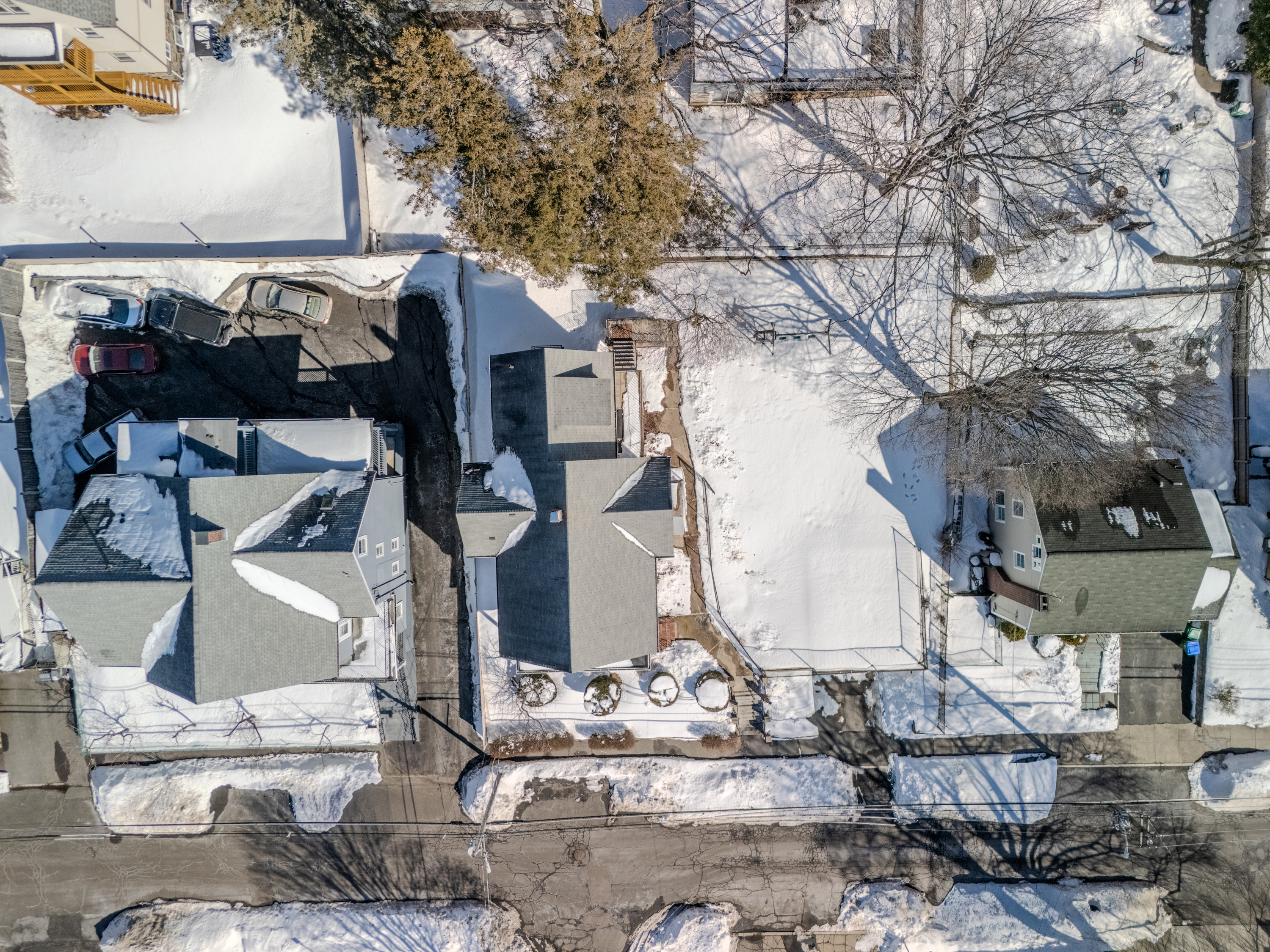 75 Warren Street Medford, MA 02155 - Photo 12 of 68