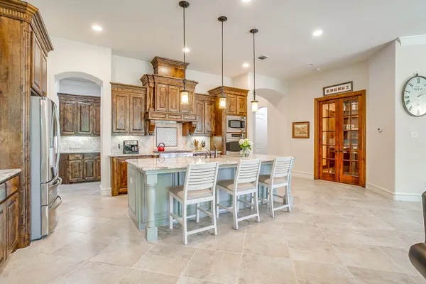 $1,325,000 | 6609 Fairway Drive, Westworth Village, TX 76114