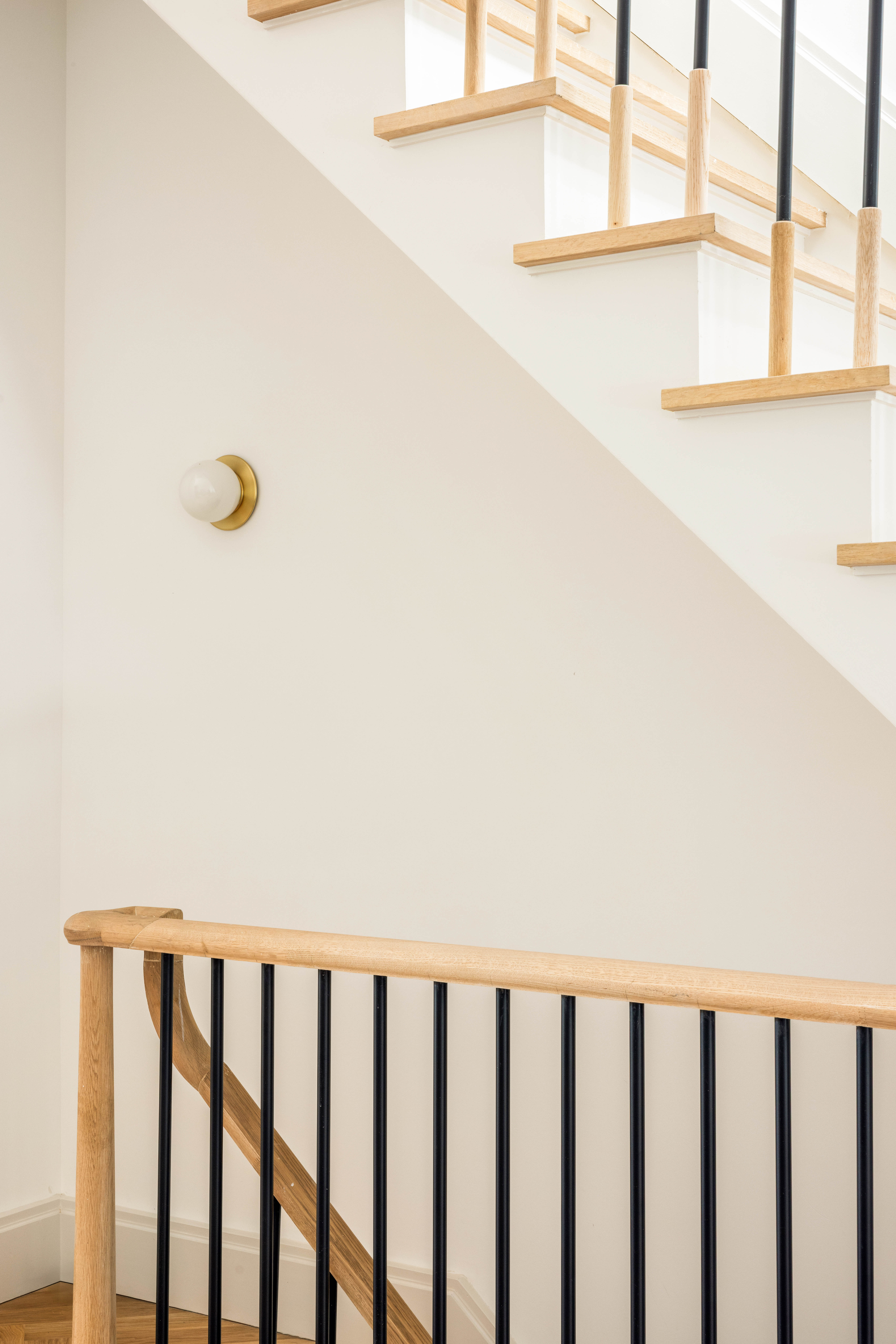 196 Monroe Street Brooklyn, NY 11216 - Photo 16 of 22 a view of a balcony