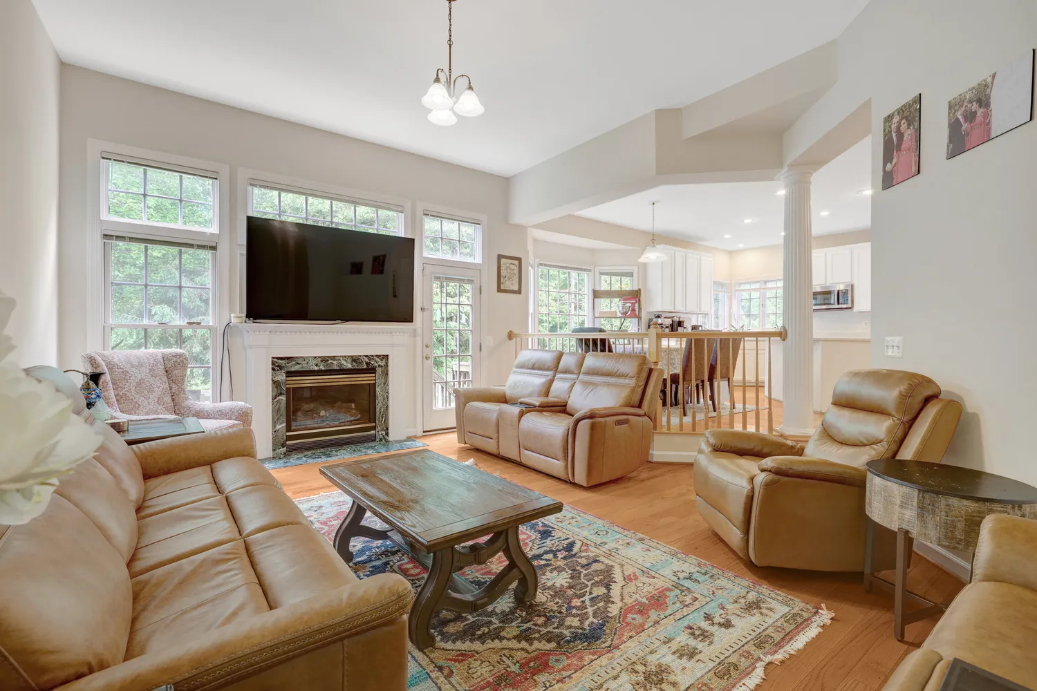 $1,350,000 | 9927 Miles Stone Court, Vienna, VA 22181