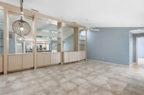 $355,000 | 10701 Chapman Oak Court, Palm Beach Gardens, FL 33410