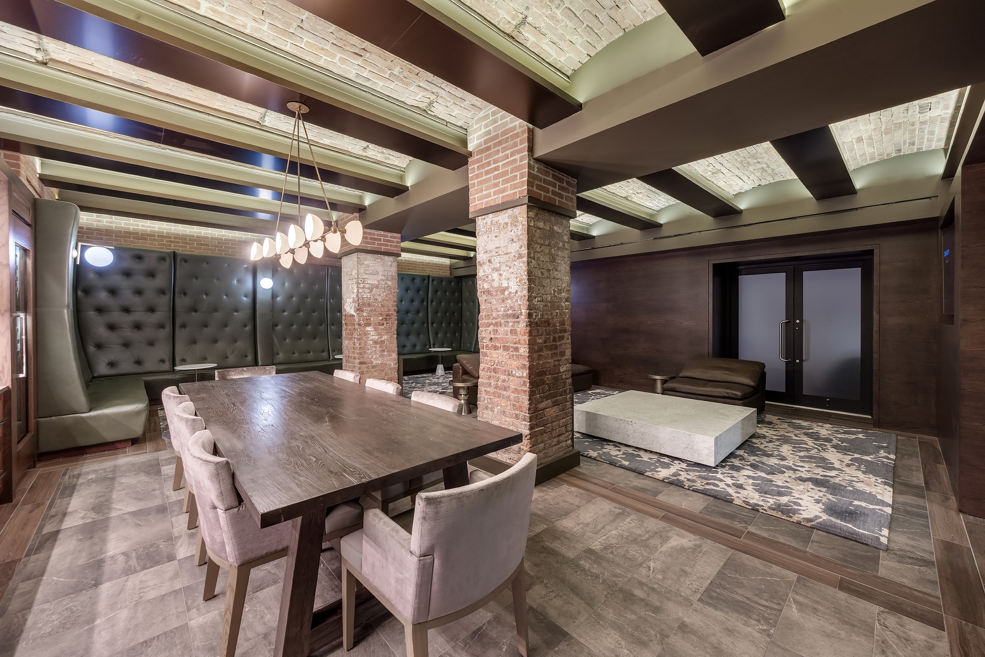 344 West 72nd Street, Unit 1007 Manhattan, NY 10023 - Photo 18 of 23 a view of a dining room with furniture