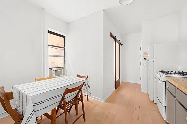 53 Stanton Street, Unit 3BB Manhattan, NY 10002 - Photo 5 of 7