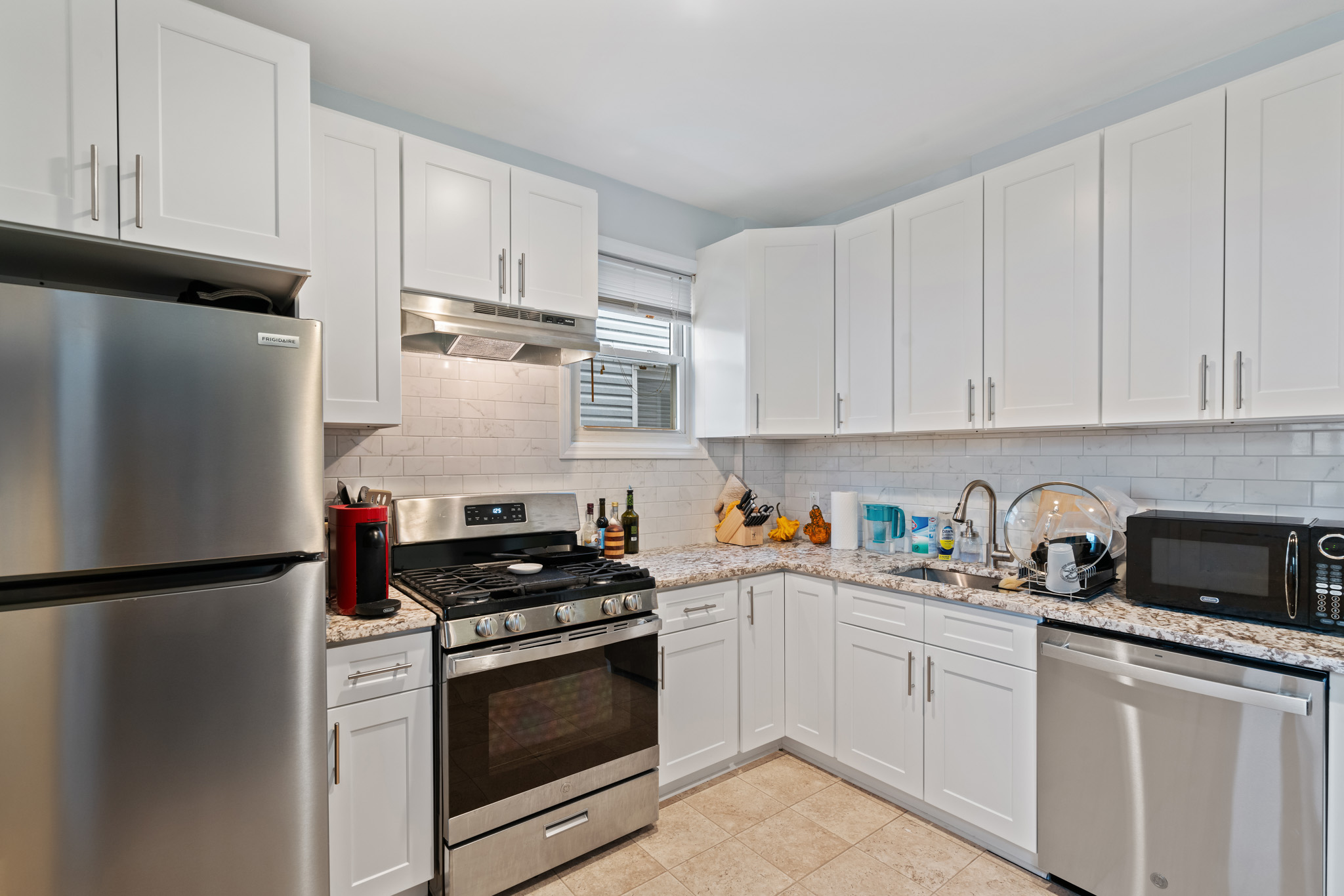 70-25 68th Street Queens, NY 11385 - Photo 4 of 15