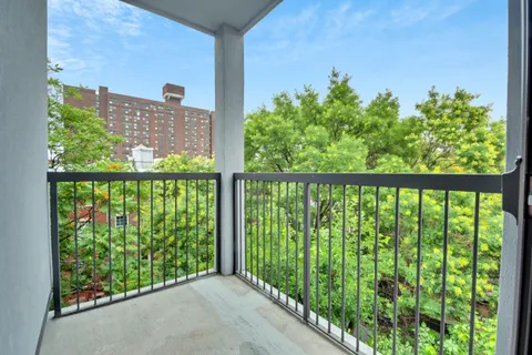 $749,000 | 265 West 131st Street, Unit 4 | Central Harlem