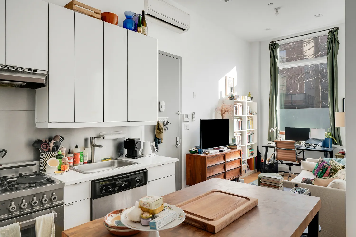 $3,000 | 622 Grand Avenue, Unit 102 | Crown Heights