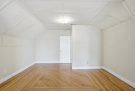 $13,500 | 747-749 Clayton Street, Unit 747, San Francisco, CA 94117