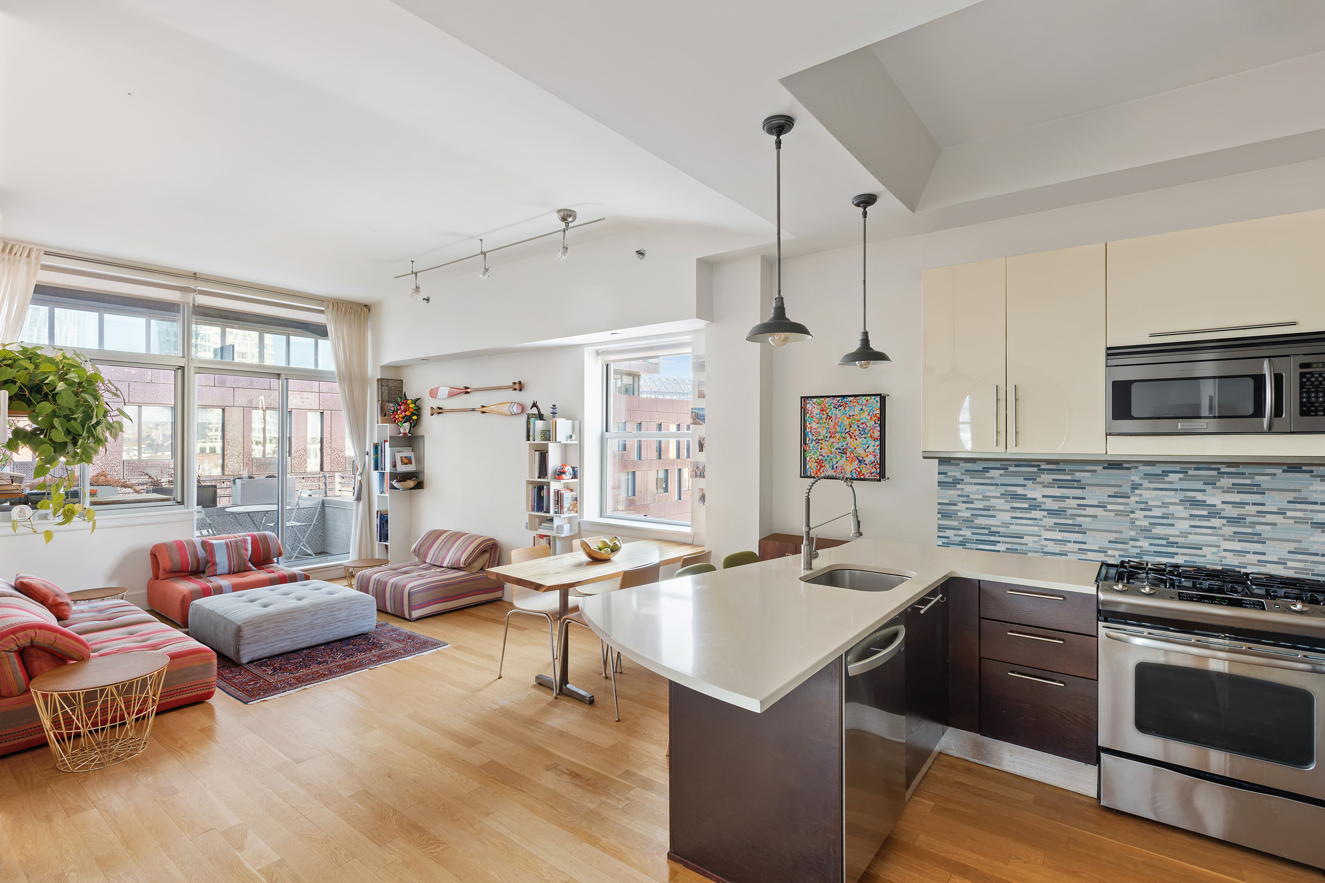 29 South 3rd Street, Unit 4D Brooklyn, NY 11249 - Photo 2 of 14 Gallery Image 2