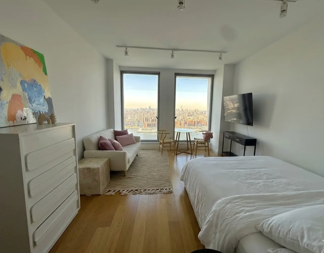 $4,495 | 1 South 1st Street, Unit 35M | Williamsburg