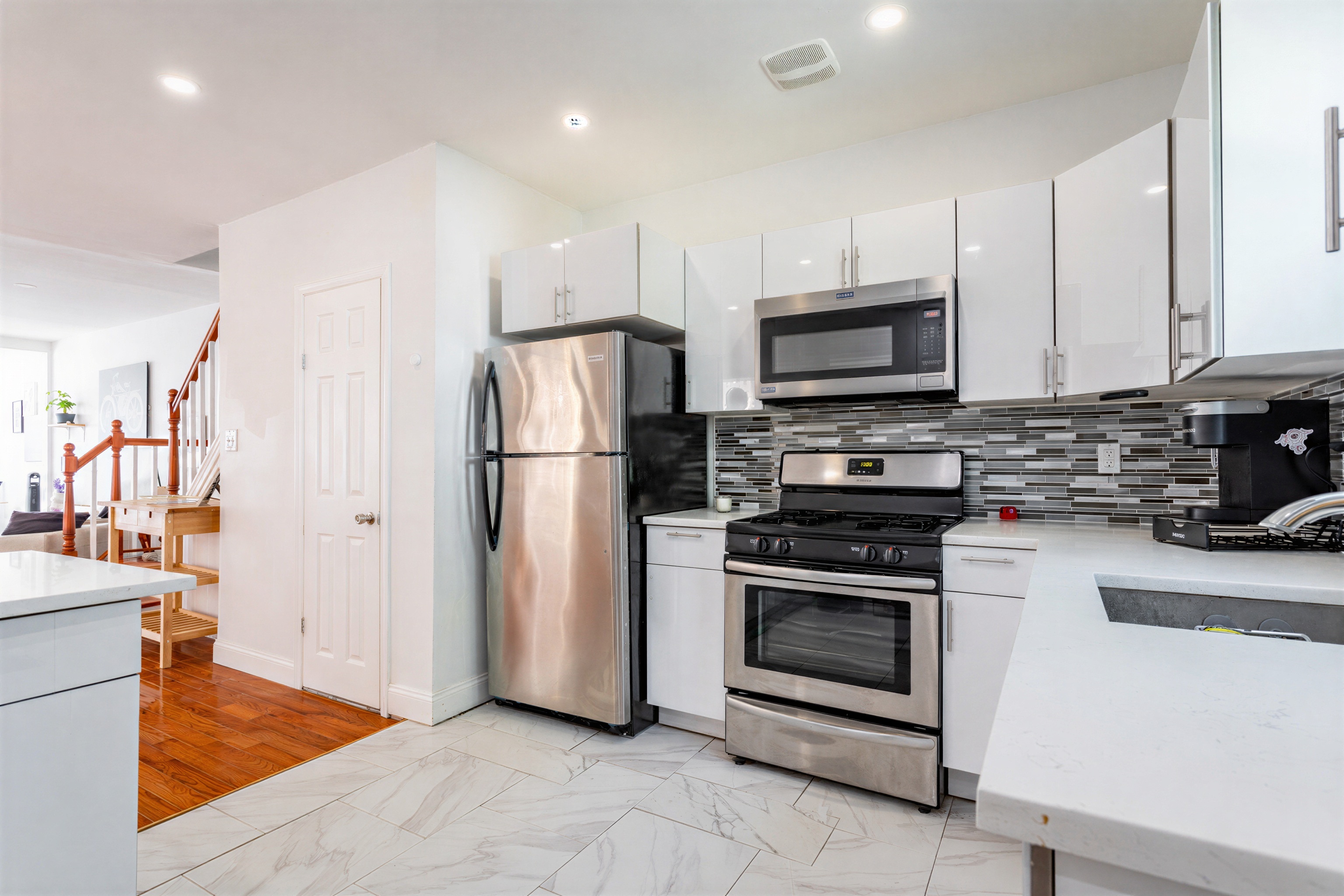 586 East 42nd Street Brooklyn, NY 11203 - Photo 13 of 24