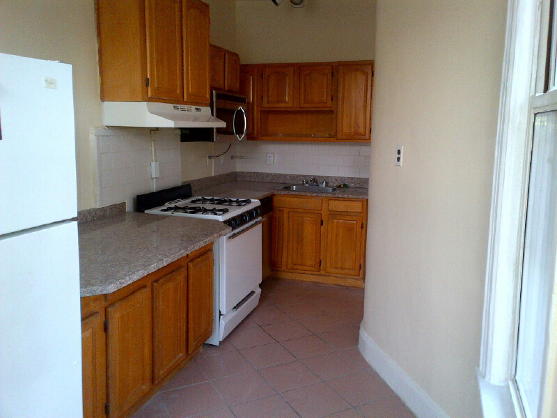 529 Decatur Street, Unit 3 Brooklyn, NY 11233 - Photo 2 of 6