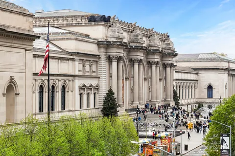 a view of a large white building