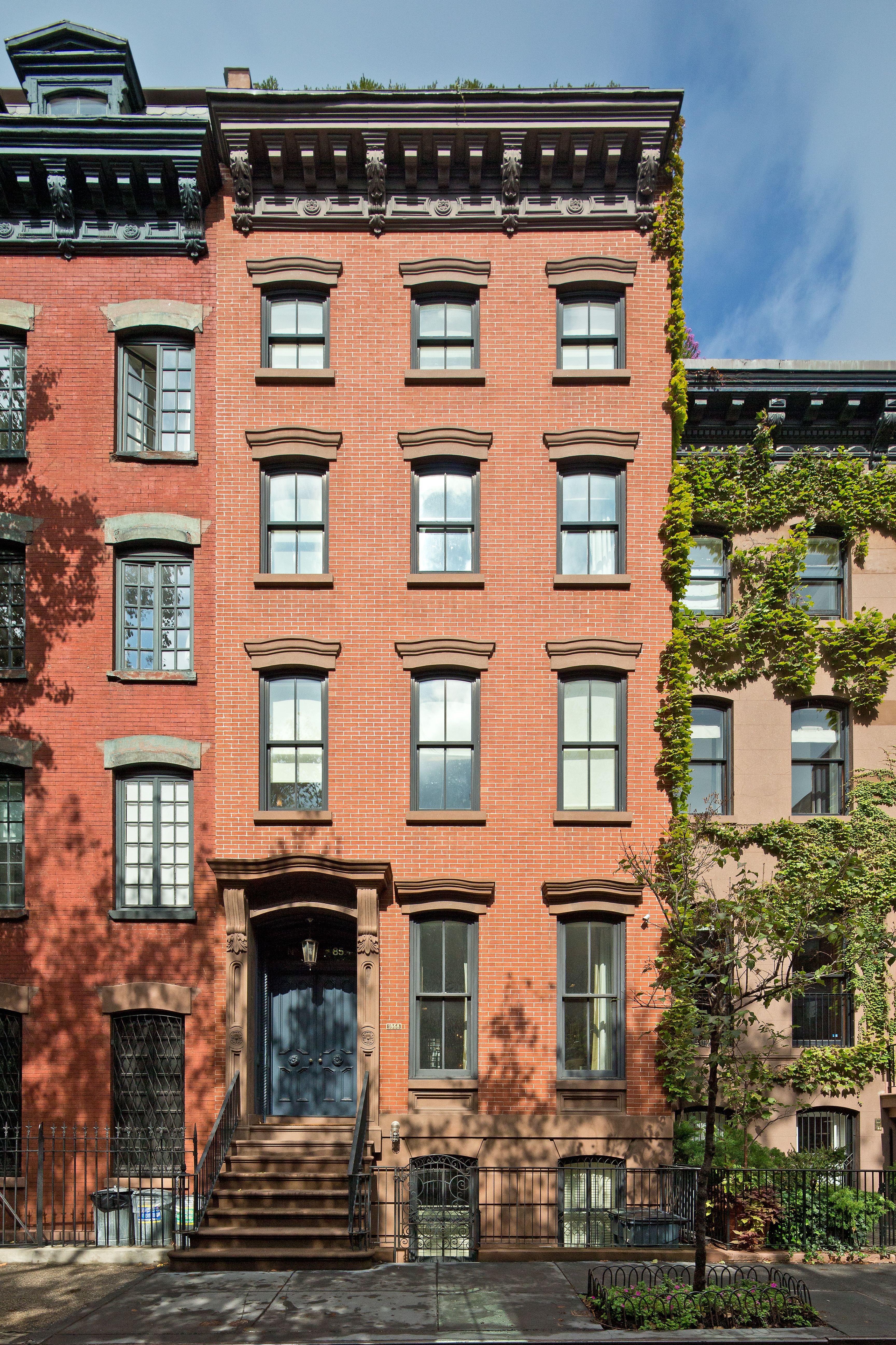 85 Charles Street Manhattan, NY 10014 - Photo 1 of 1