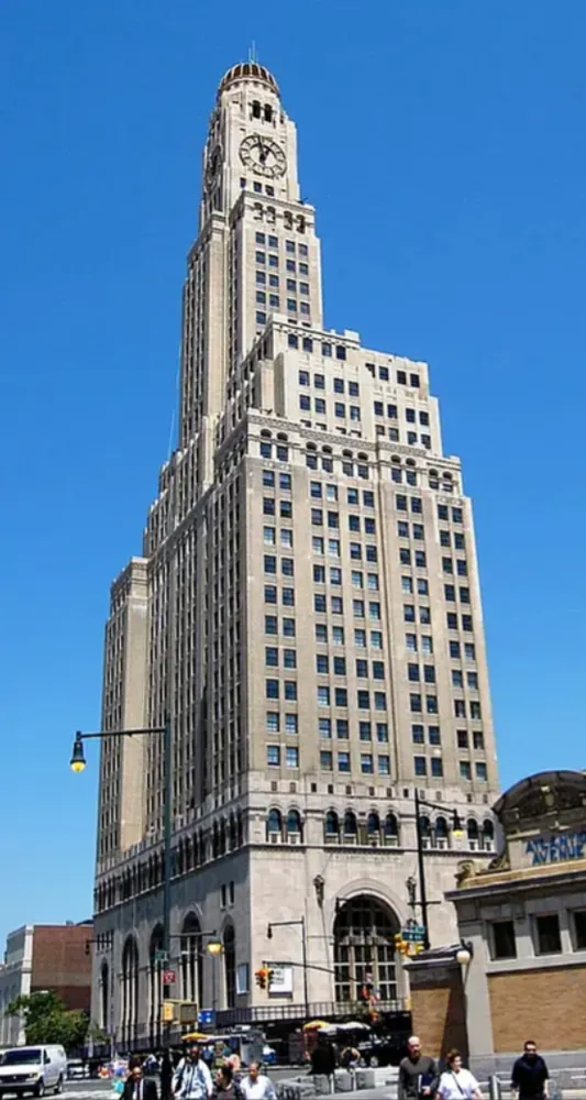 a view of a large building