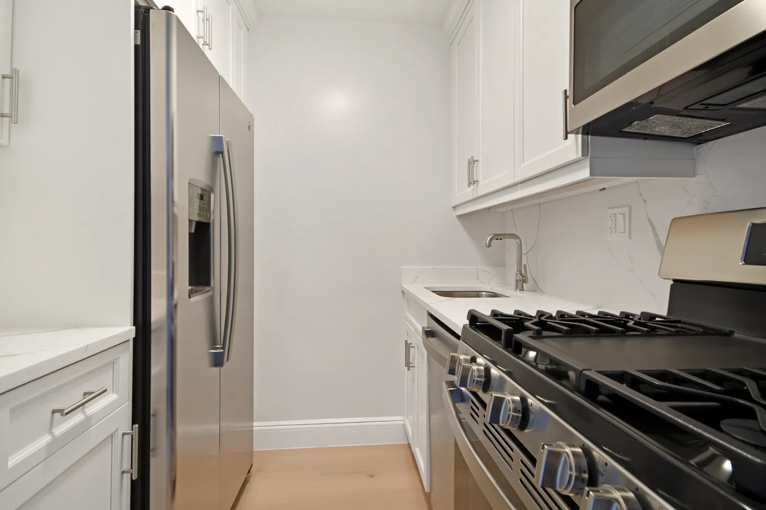 $4,250 | 155 West 68th Street, Unit 810 | Upper West Side
